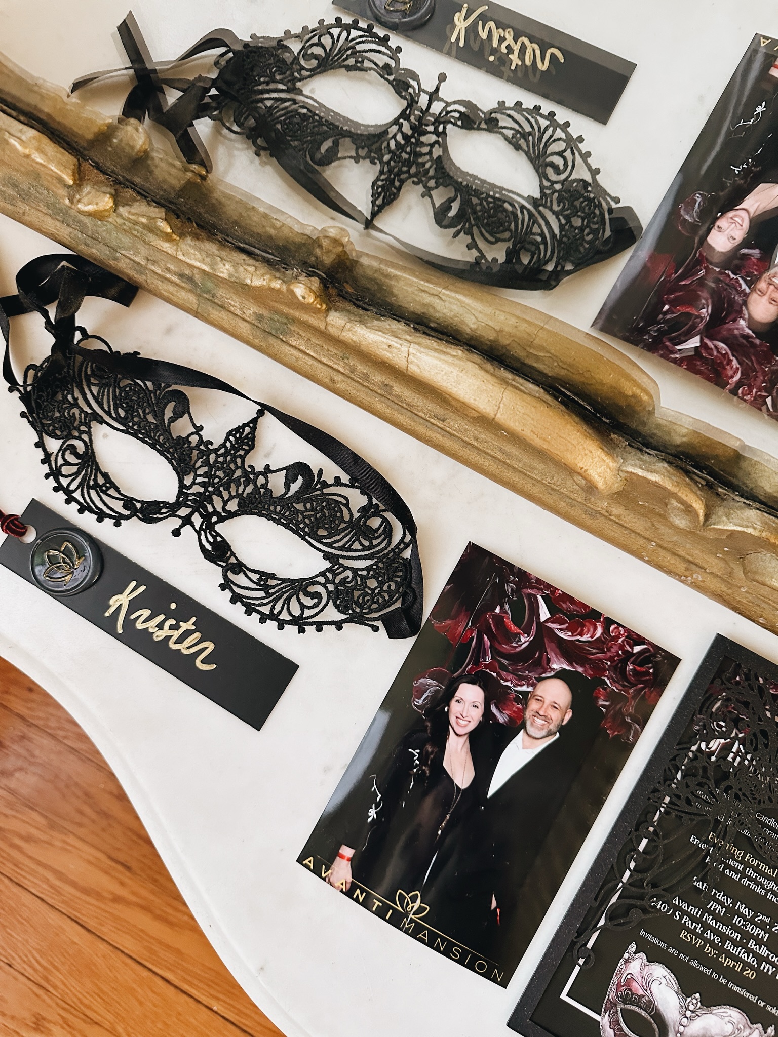 Thank you to the talented team @avantimansion for another unforgettable night. 
🎭Phantom of the Opera is my favorite musical and I truly felt immersed in the Phantom Ball masquerade theme. I’ve shared a few of my favorite moments here - and head to their page to see all of the details.
💃🏻The story behind my outfit: As I was deciding what to wear - I ran up to our attic to look through my costume box and came across a vintage Japanese kimono my grandmother had given me decades ago. Someone had gifted it to her and she’d never worn it, but told me she knew I would find something to wear it for someday. Thanks to my friend @kerrypieri for helping me style it - and Shannon from @laceandday for setting aside the perfect long black slip dress at a moment’s notice. The vintage purse was also my grandmother’s.

#avantimansion #historicvenue #sundaystills #vintagestyle #phantomoftheopera